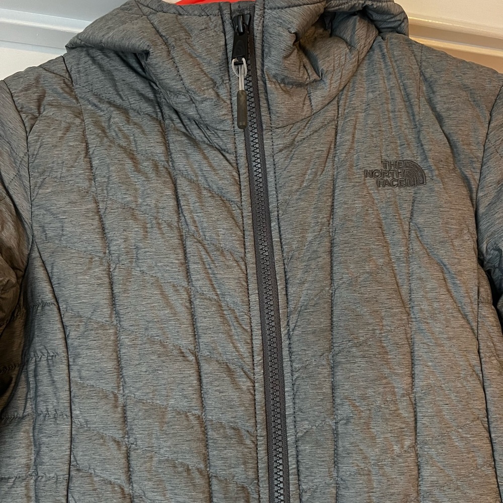 North face jacket - Picture 3 of 3